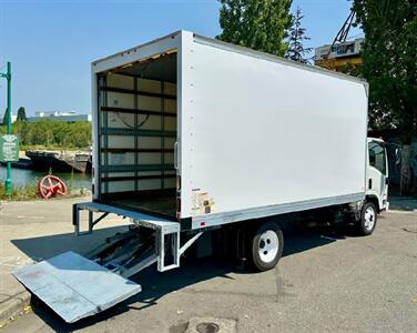2019 Chevrolet W4500 16' Box w/ Liftgate - Photo 17 - Seattle, WA 98108