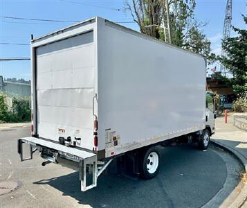 2019 Chevrolet W4500 16' Box w/ Liftgate - Photo 14 - Seattle, WA 98108