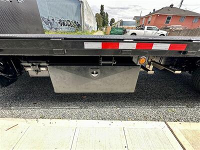 2015 Isuzu NRR 22' Flatbed w/ Liftga Nrr - Photo 13 - Seattle, WA 98108