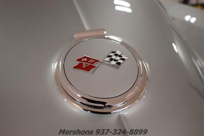 1967 Chevrolet Corvette   - Photo 10 - Springfield, OH 45503
