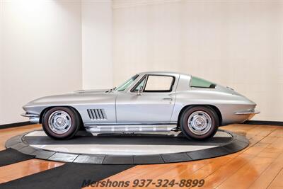 1967 Chevrolet Corvette   - Photo 5 - Springfield, OH 45503