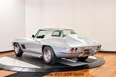 1967 Chevrolet Corvette   - Photo 4 - Springfield, OH 45503