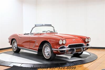 1962 Chevrolet Corvette   - Photo 6 - Springfield, OH 45503