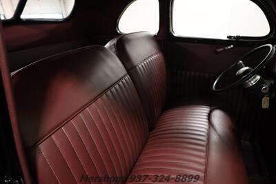 1940 Ford Deluxe   - Photo 12 - Springfield, OH 45503