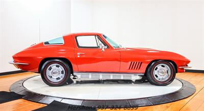 1967 Chevrolet Corvette   - Photo 8 - Springfield, OH 45503