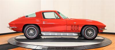 1966 Chevrolet Corvette   - Photo 8 - Springfield, OH 45503