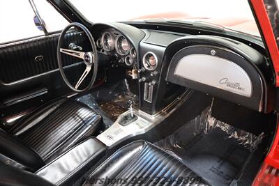 1963 Chevrolet Corvette   - Photo 12 - Springfield, OH 45503