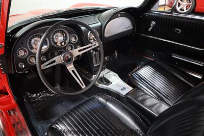 1963 Chevrolet Corvette   - Photo 2 - Springfield, OH 45503