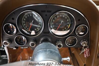 1967 Chevrolet Corvette   - Photo 14 - Springfield, OH 45503