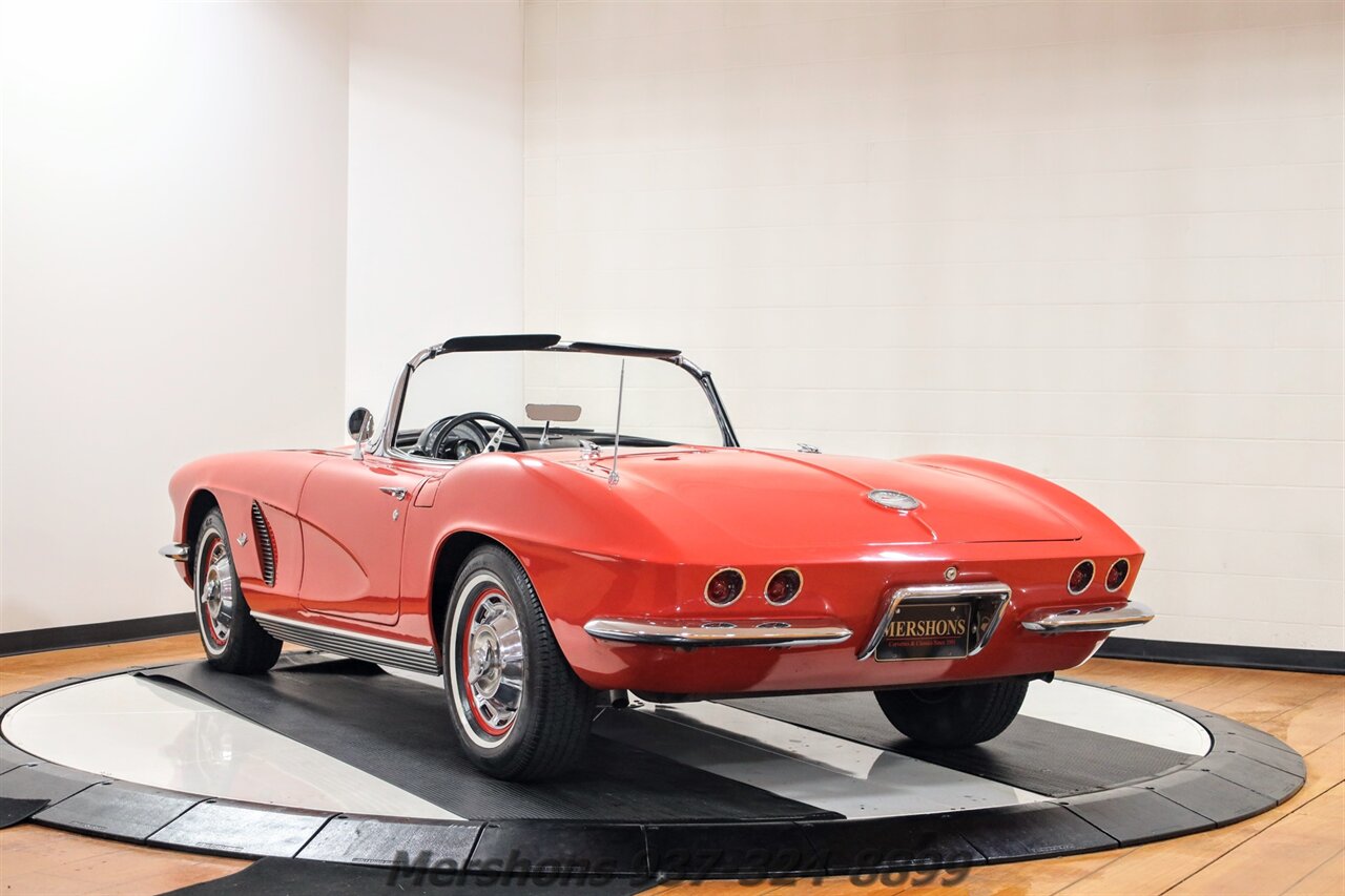 1962 Chevrolet Corvette   - Photo 7 - Springfield, OH 45503