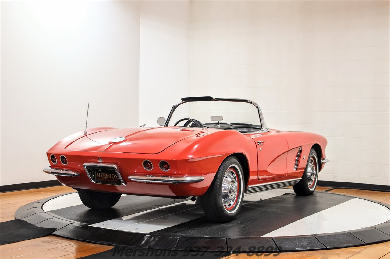 1962 Chevrolet Corvette   - Photo 8 - Springfield, OH 45503
