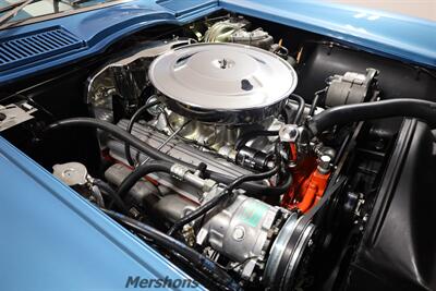 1965 Chevrolet Corvette   - Photo 15 - Springfield, OH 45503