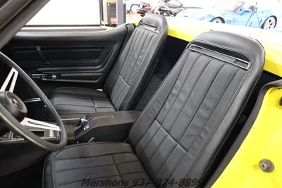 1975 Chevrolet Corvette   - Photo 15 - Springfield, OH 45503