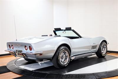 1969 Chevrolet Corvette   - Photo 10 - Springfield, OH 45503