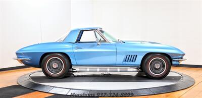 1967 Chevrolet Corvette   - Photo 14 - Springfield, OH 45503