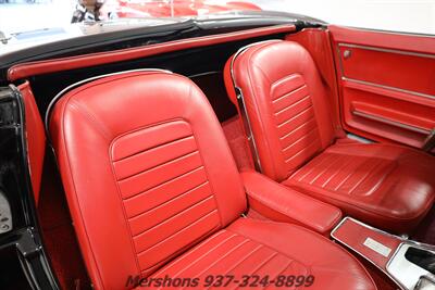 1966 Chevrolet Corvette   - Photo 14 - Springfield, OH 45503