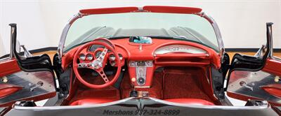 1961 Chevrolet Corvette   - Photo 2 - Springfield, OH 45503