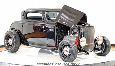 1932 Ford 3 Window Coupe   - Photo 12 - Springfield, OH 45503