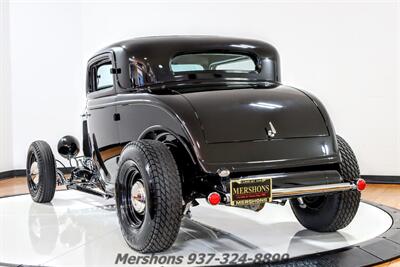 1932 Ford 3 Window Coupe   - Photo 9 - Springfield, OH 45503