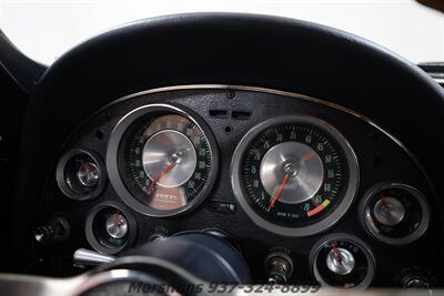 1963 Chevrolet Corvette   - Photo 16 - Springfield, OH 45503