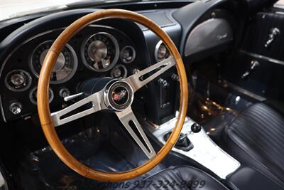 1963 Chevrolet Corvette   - Photo 14 - Springfield, OH 45503