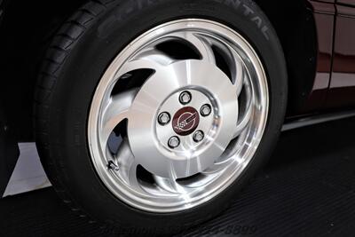 1993 Chevrolet Corvette 40th Anniversary Edition   - Photo 11 - Springfield, OH 45503