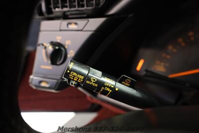 1993 Chevrolet Corvette 40th Anniversary Edition   - Photo 19 - Springfield, OH 45503