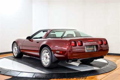 1993 Chevrolet Corvette 40th Anniversary Edition   - Photo 5 - Springfield, OH 45503