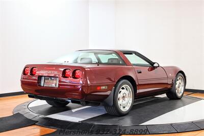 1993 Chevrolet Corvette 40th Anniversary Edition   - Photo 8 - Springfield, OH 45503