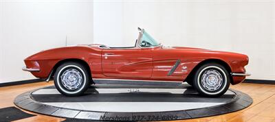 1962 Chevrolet Corvette   - Photo 13 - Springfield, OH 45503