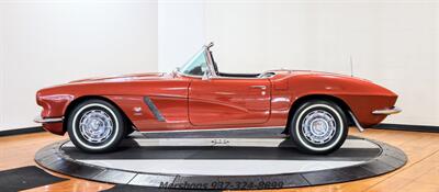 1962 Chevrolet Corvette   - Photo 11 - Springfield, OH 45503