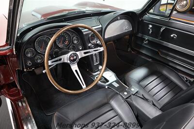 1966 Chevrolet Corvette   - Photo 20 - Springfield, OH 45503