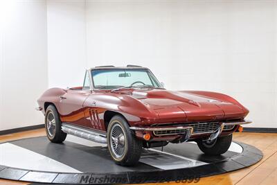 1966 Chevrolet Corvette   - Photo 12 - Springfield, OH 45503