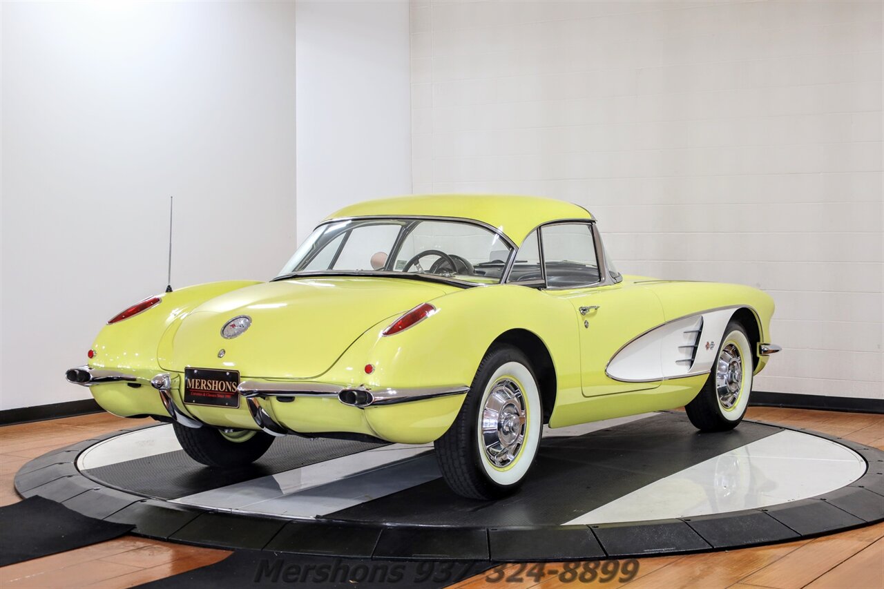 1960 Chevrolet Corvette   - Photo 9 - Springfield, OH 45503