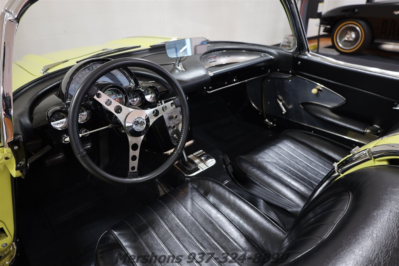 1960 Chevrolet Corvette   - Photo 20 - Springfield, OH 45503