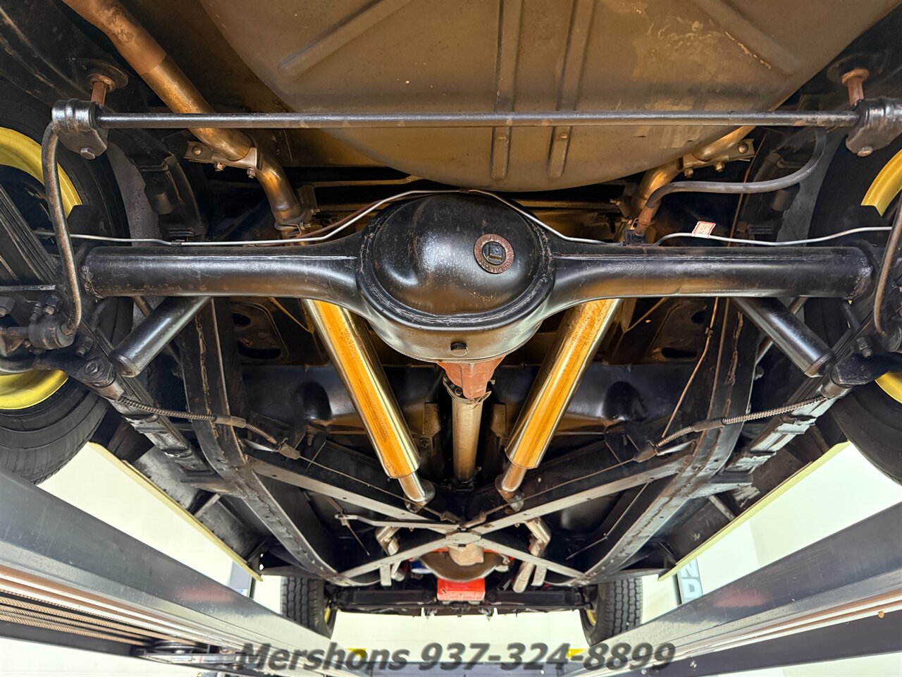 1960 Chevrolet Corvette   - Photo 24 - Springfield, OH 45503