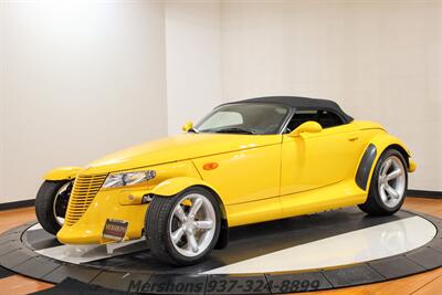 1999 Plymouth Prowler   - Photo 10 - Springfield, OH 45503