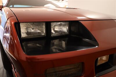 1987 Chevrolet Camaro IROC-Z   - Photo 16 - Springfield, OH 45503