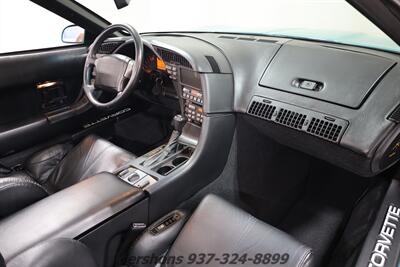 1991 Chevrolet Corvette   - Photo 15 - Springfield, OH 45503