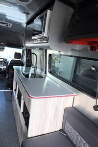 2022 Mercedes-Benz Airstream Interstate 24X 4WD   - Photo 53 - Springfield, OH 45503