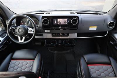 2022 Mercedes-Benz Airstream Interstate 24X 4WD   - Photo 2 - Springfield, OH 45503