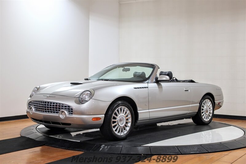 2004 Ford Thunderbird Deluxe's photo