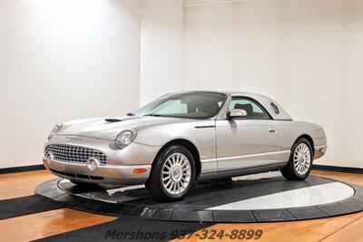 2004 Ford Thunderbird Deluxe   - Photo 9 - Springfield, OH 45503