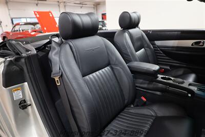 2004 Ford Thunderbird Deluxe   - Photo 21 - Springfield, OH 45503