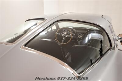 1963 Chevrolet Corvette   - Photo 13 - Springfield, OH 45503