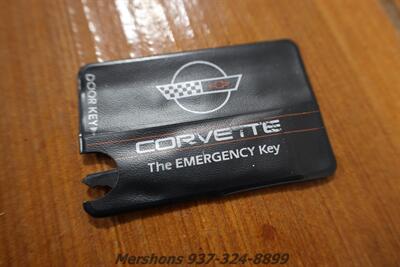 1992 Chevrolet Corvette   - Photo 17 - Springfield, OH 45503