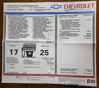 1992 Chevrolet Corvette   - Photo 16 - Springfield, OH 45503