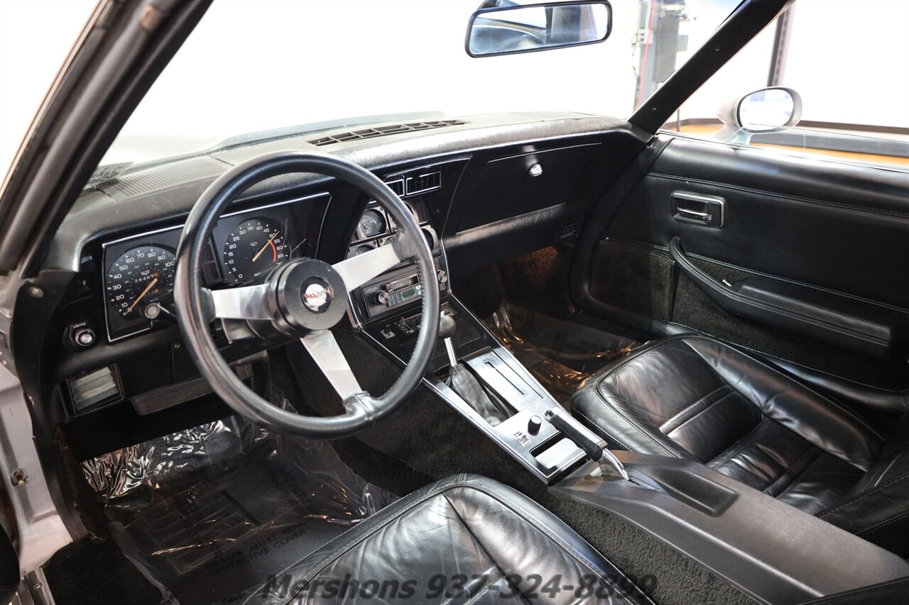 1978 Chevrolet Corvette   - Photo 2 - Springfield, OH 45503