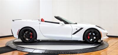 2016 Chevrolet Corvette Stingray   - Photo 8 - Springfield, OH 45503