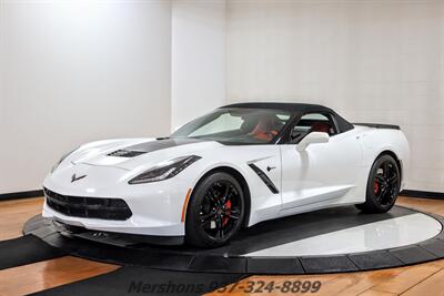 2016 Chevrolet Corvette Stingray   - Photo 10 - Springfield, OH 45503